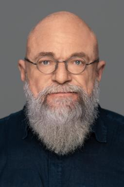 Dr. med. Torsten Binscheck-Domaß, Senior Consultant Pharmakologie und Toxikologie